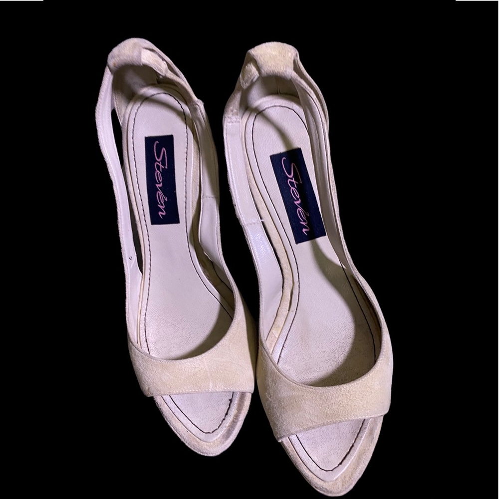 STEVEN BY STEVE MADDEN WEDGE HEELS